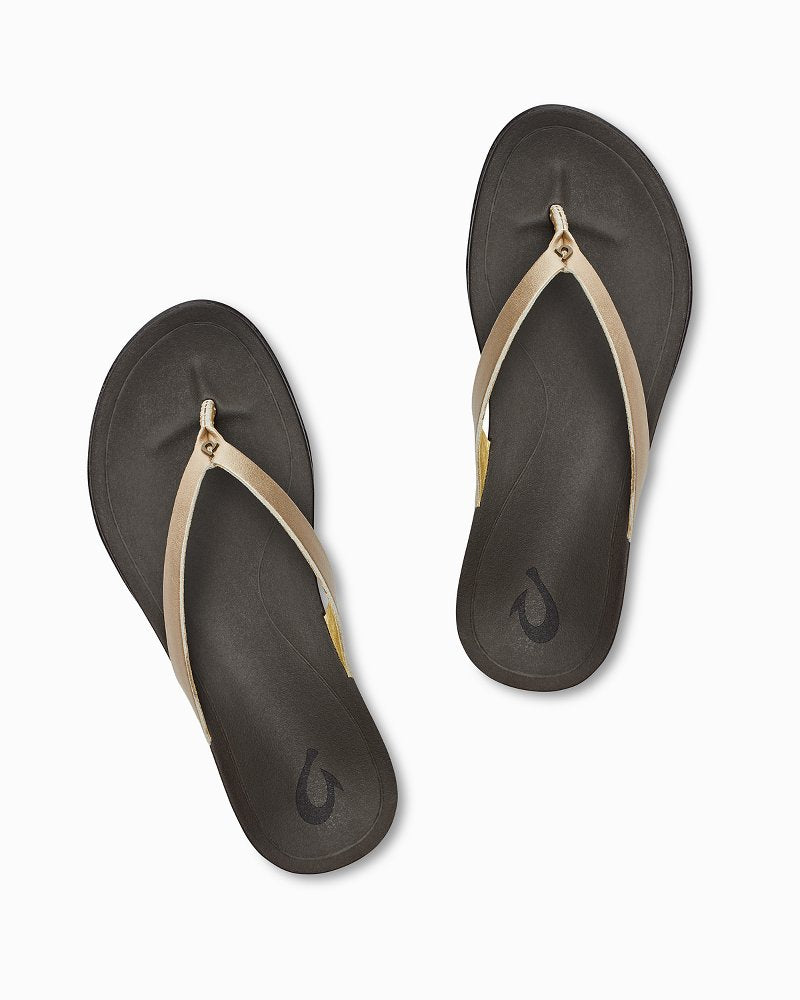 Tommy Bahama | OluKai® Ho'ōpio Leather Sandals / Bubbly