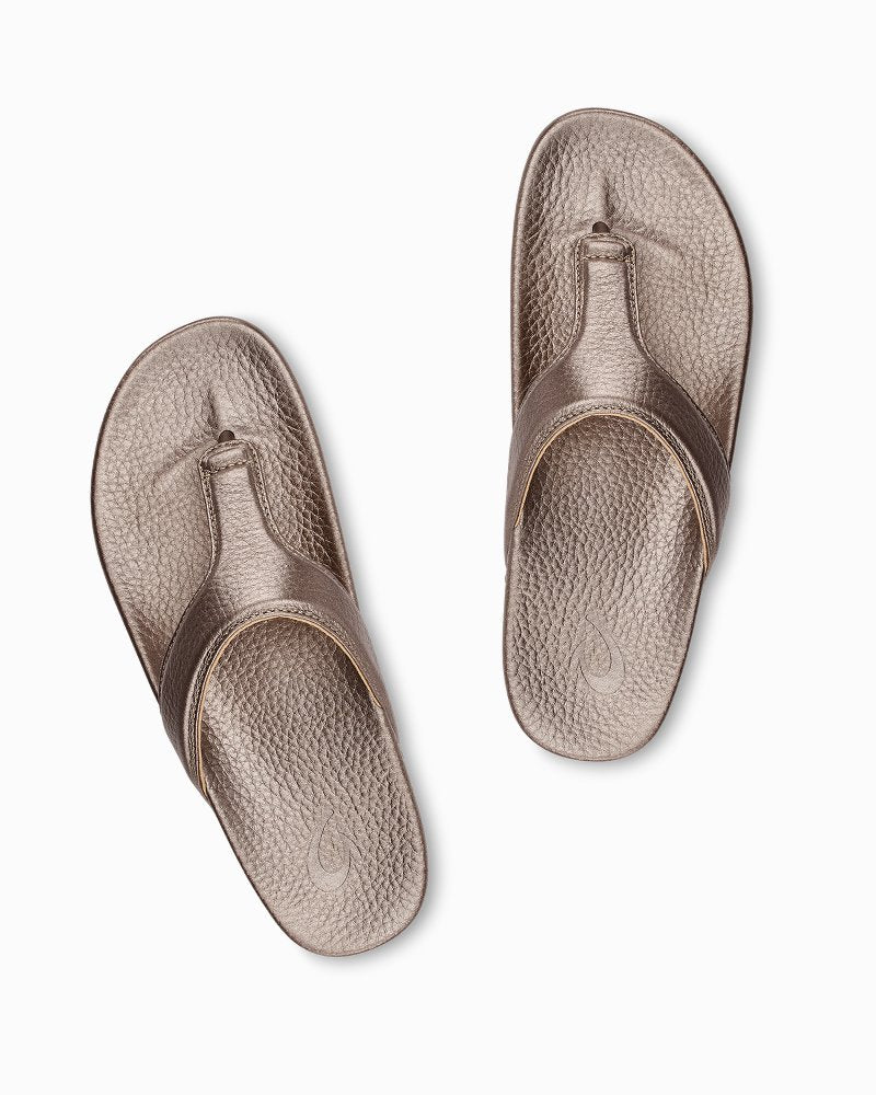 Tommy Bahama | Olukai® Kipe'a Lipi Sandals / Bubbly