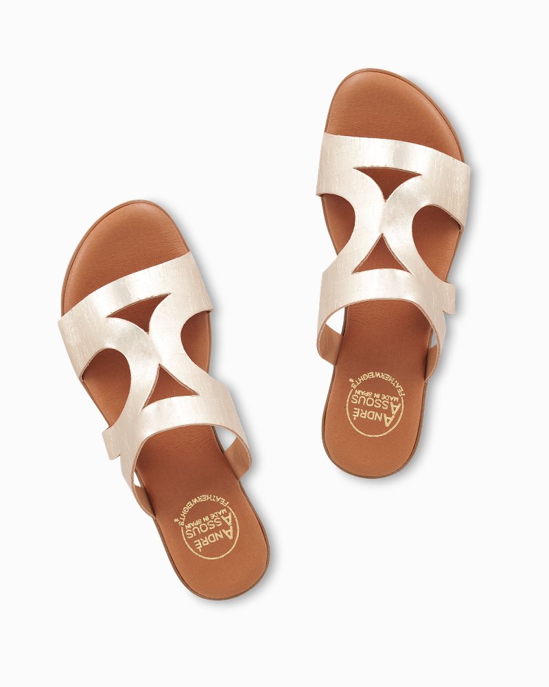 Tommy Bahama | André Assous Nailea Metallic Cork Sandals / Platino