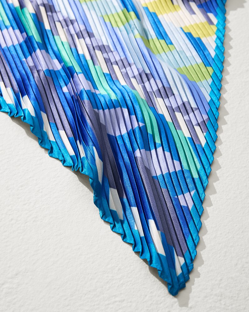 Tommy Bahama | Chevron Stripe Diamond Scarf / Dazzling Blue