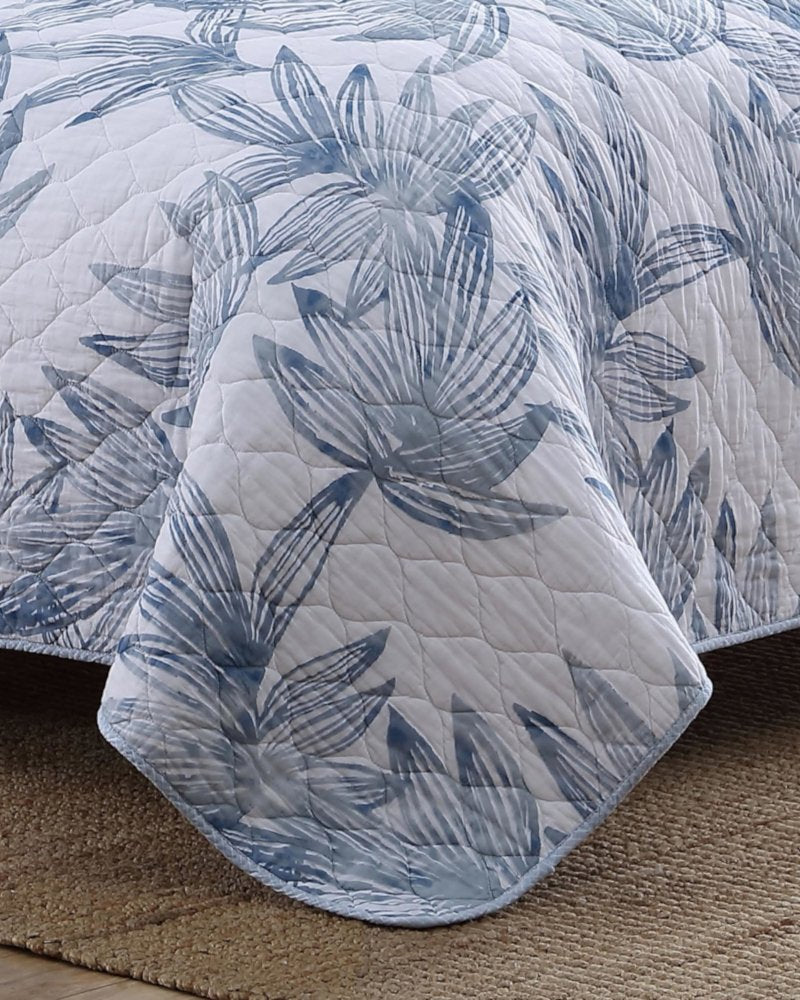 Tommy Bahama | Kayo 3-Piece Full/Queen Quilt Set / Blue