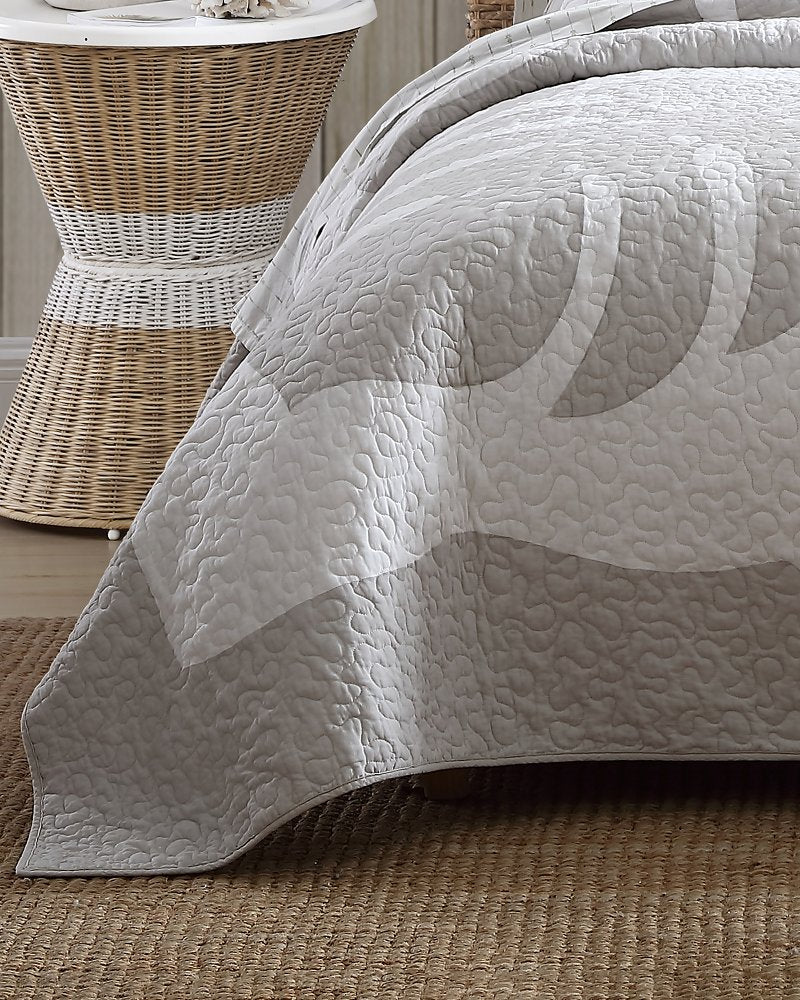 Tommy Bahama | Molokai King Quilt / Grey