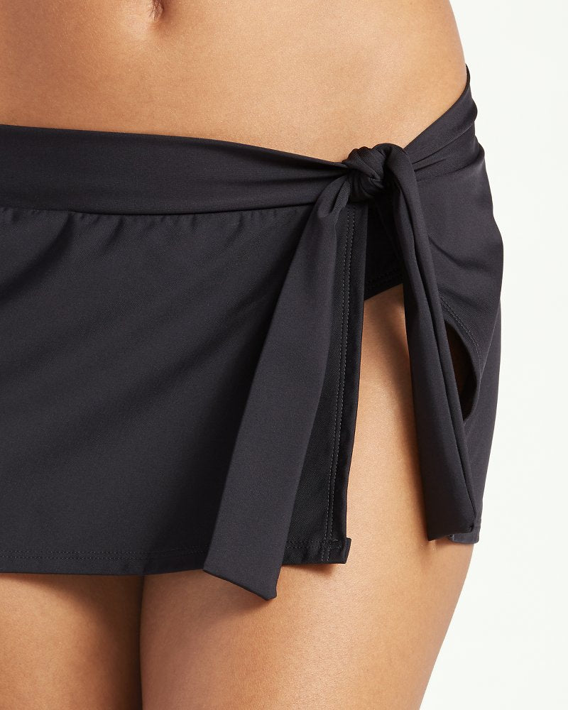 Tommy Bahama | Pearl Skirted Side-Tie Skirted Bikini Bottoms / Black