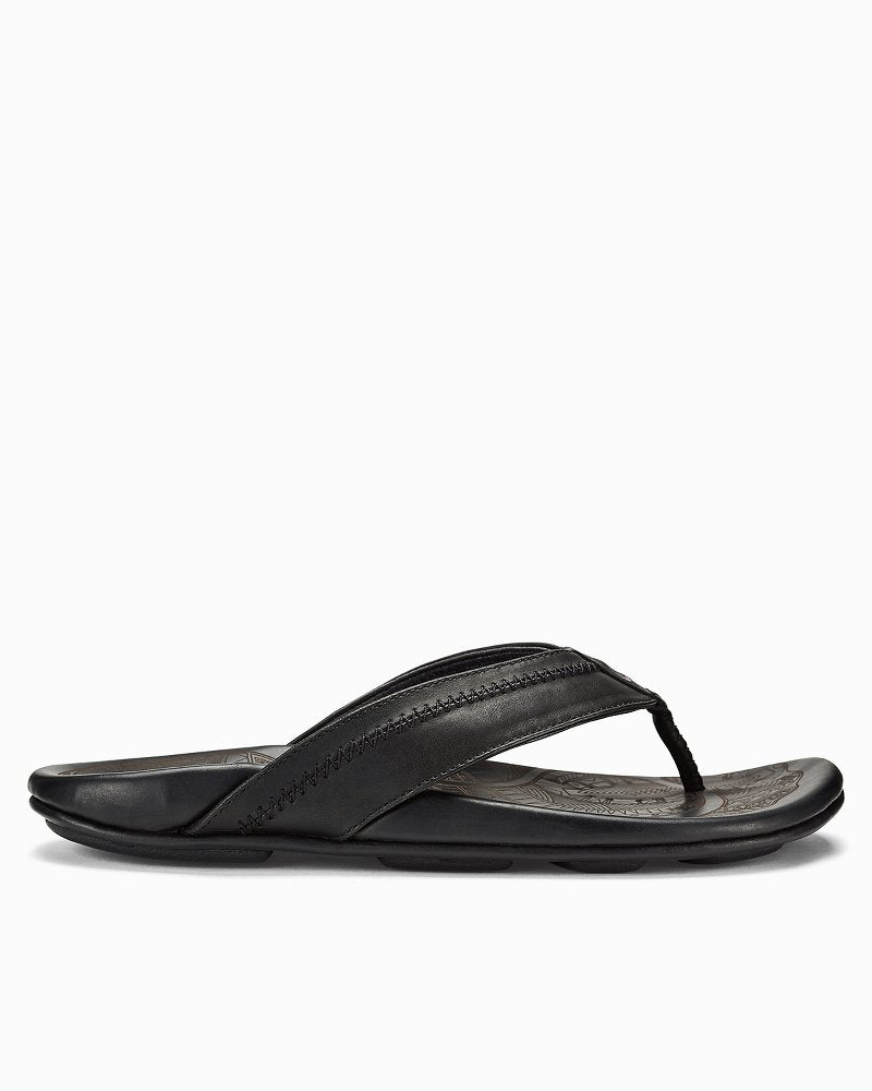 Tommy Bahama | OluKai® Hiapo Sandals / Lava Rock