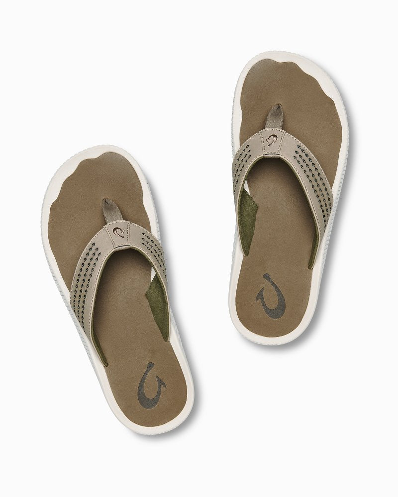 Tommy Bahama | OluKai® Ulele Sandals / Clay
