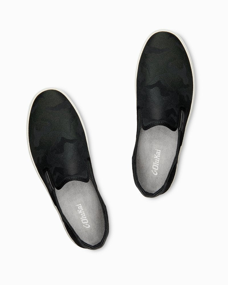 Tommy Bahama | OluKai® Lae'ahi Pa'i Slip-On Sneakers / Lava Rock