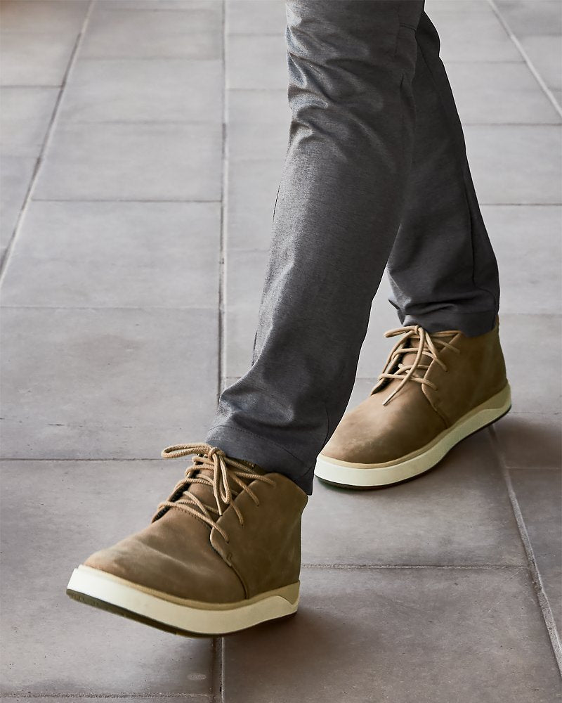 Tommy Bahama | OluKai® Papaku 'Ili Chukka Boots / Mustang