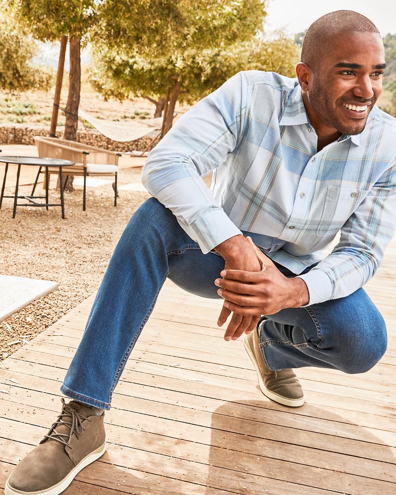 Tommy Bahama | OluKai® Papaku 'Ili Chukka Boots / Mustang