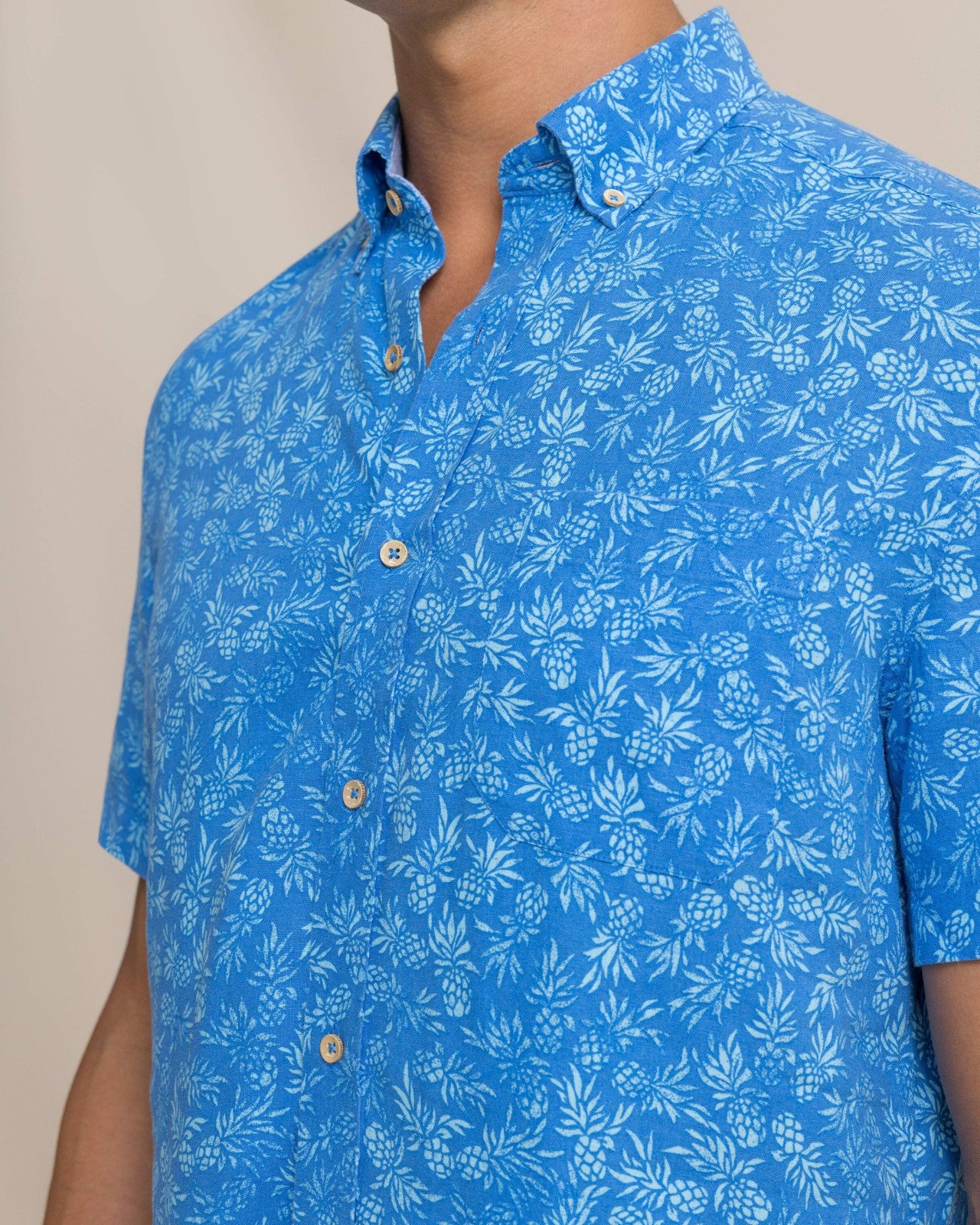 Southern Tide Pineapple Parade Short Sleeve Sport Shirt For Men|Sale