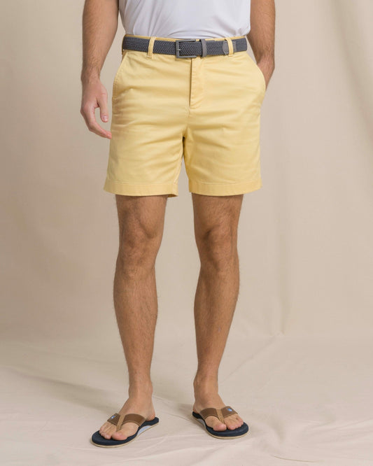 Southern Tide Channel Marker 7" Chino Short - Pineapple For Men