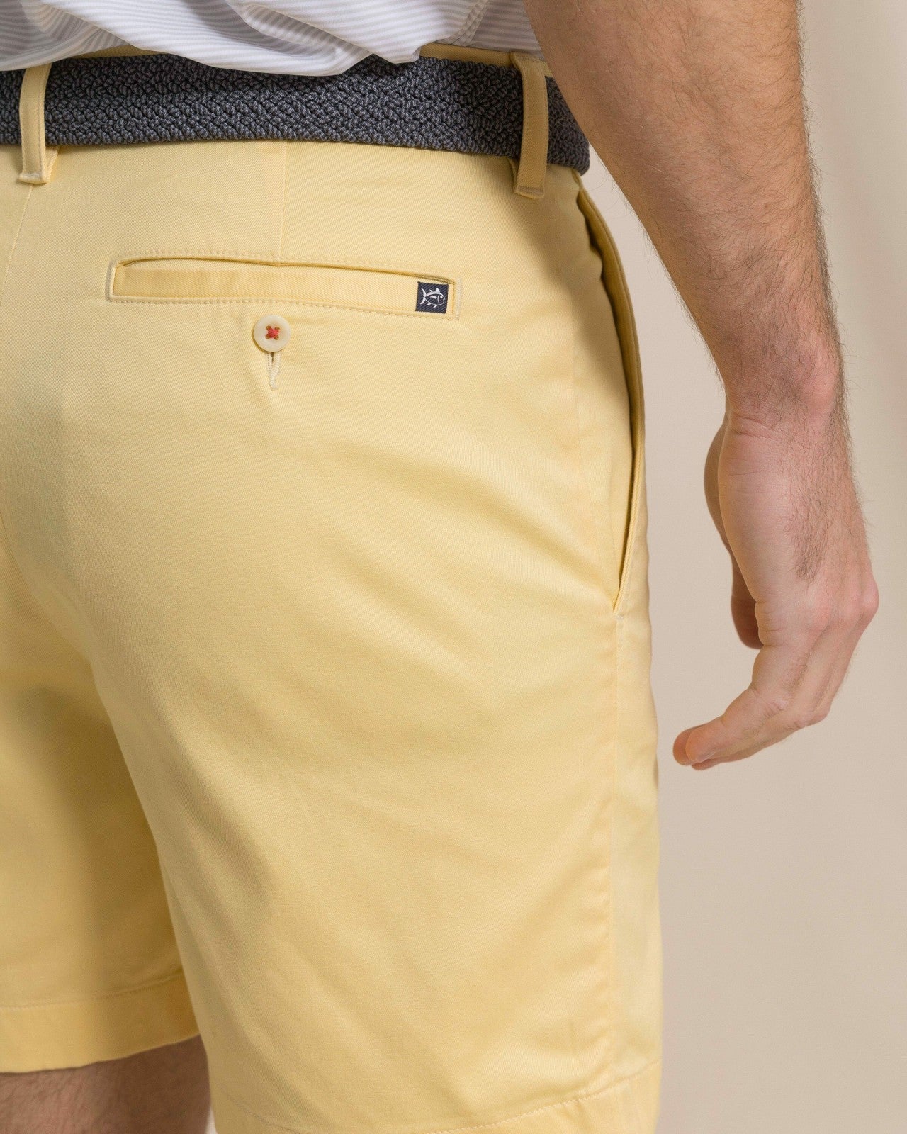 Southern Tide Channel Marker 7" Chino Short - Pineapple For Men