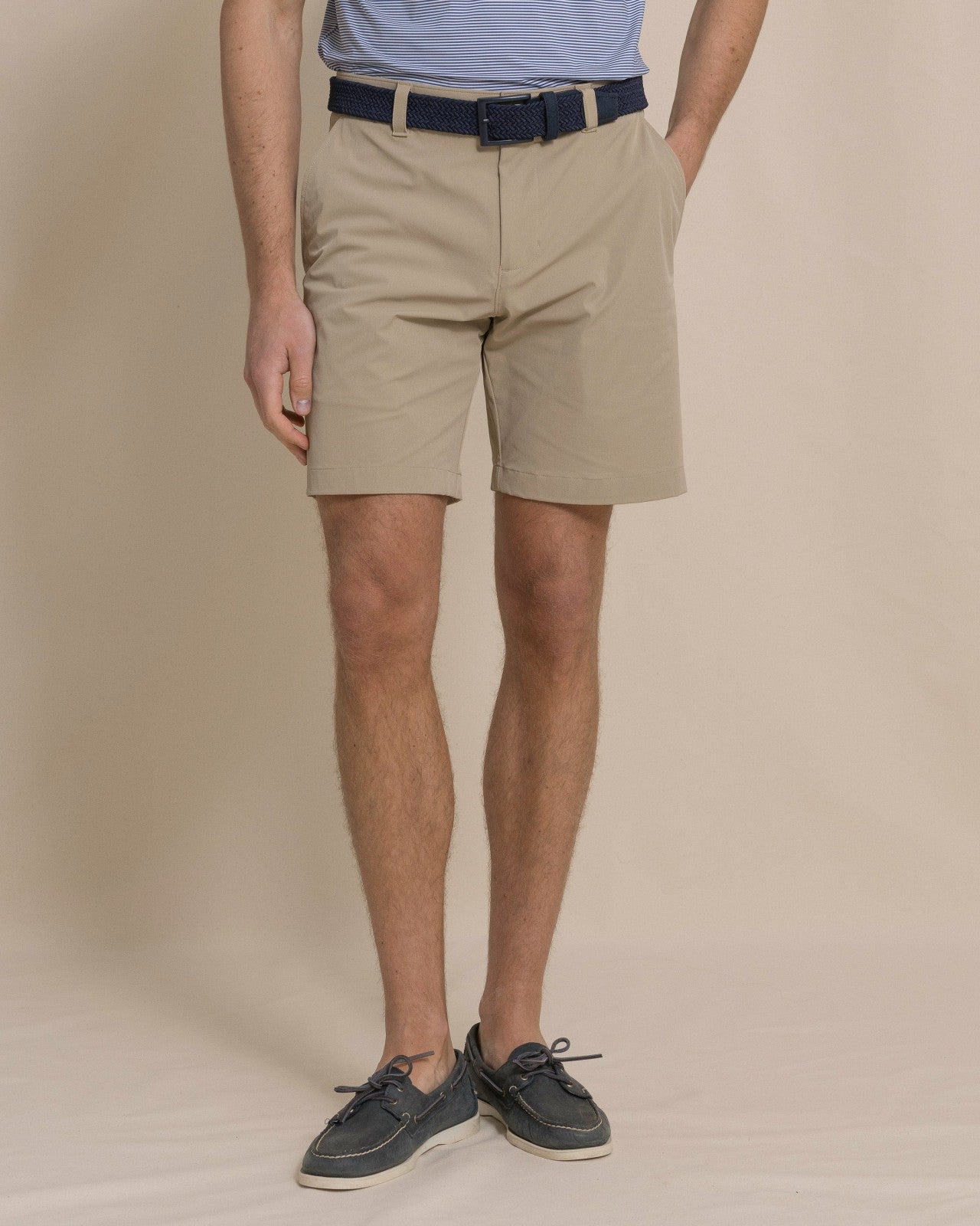 Southern Tide Birdie 8" Performance Short - Sandstone Khaki For Men