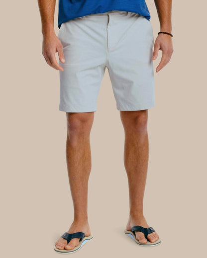 Southern Tide brrr°®-die 8 Inch Performance Golf Short - Seagull Grey For Men