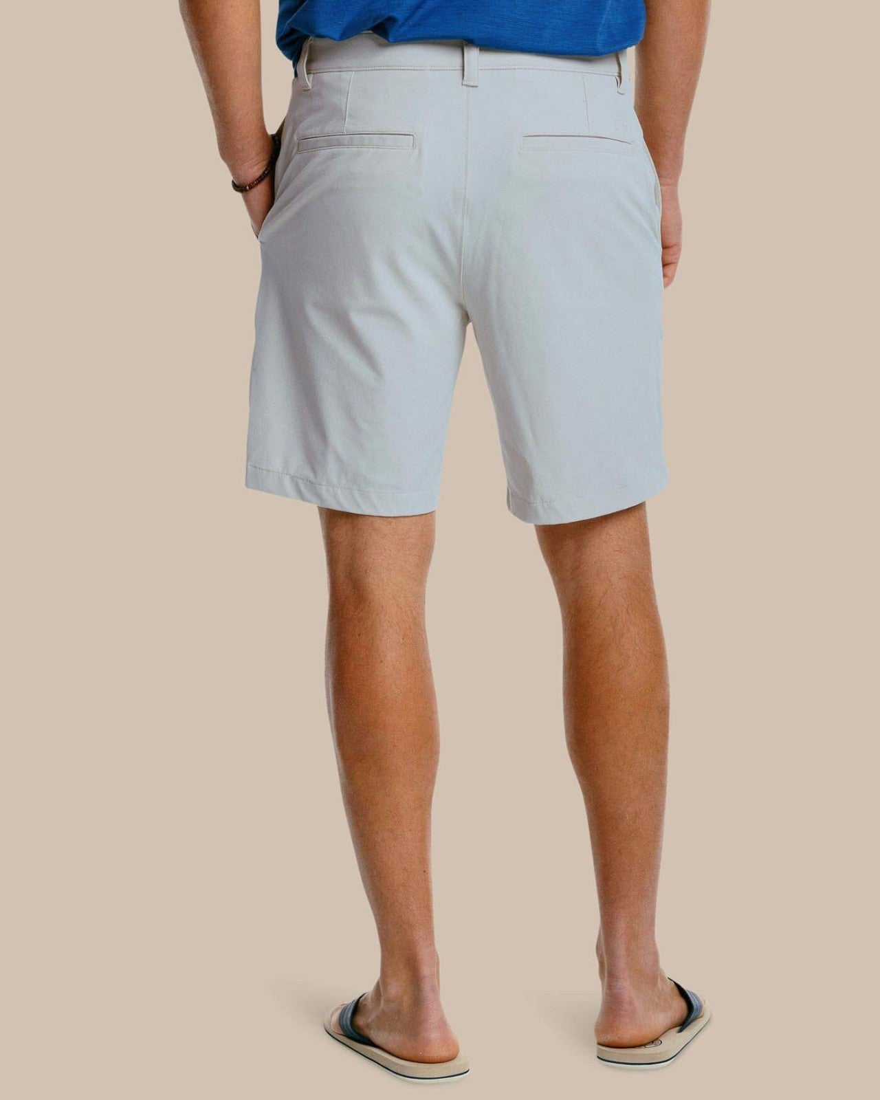 Southern Tide brrr°®-die 8 Inch Performance Golf Short - Seagull Grey For Men