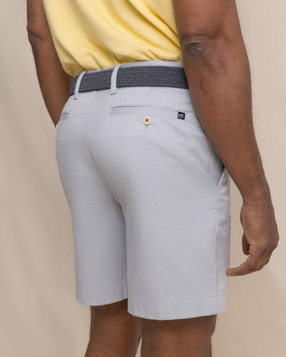 Southern Tide Channel Marker 7" Chino Short - Seagull Grey For Men