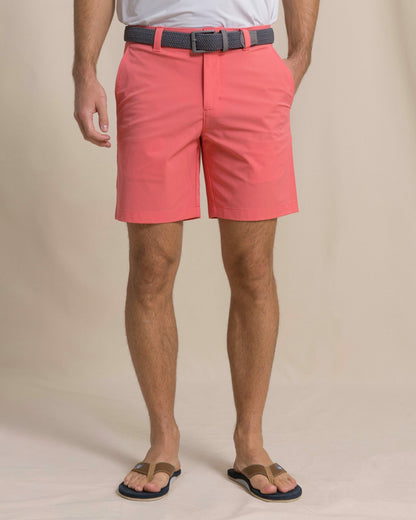 Southern Tide brrr°®-die 8" Performance Short - Sunkist Coral For Men