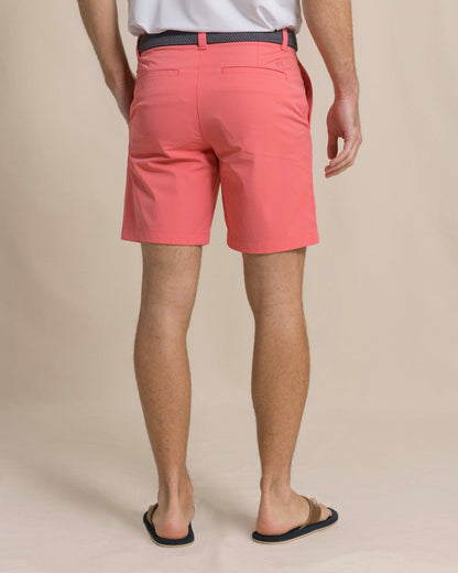 Southern Tide brrr°®-die 8" Performance Short - Sunkist Coral For Men