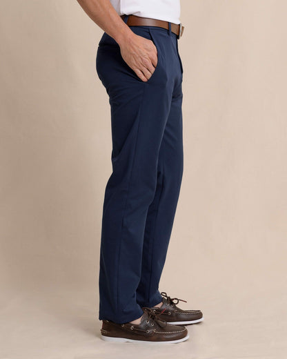 Southern Tide Jack Performance Pant in Navy For Men