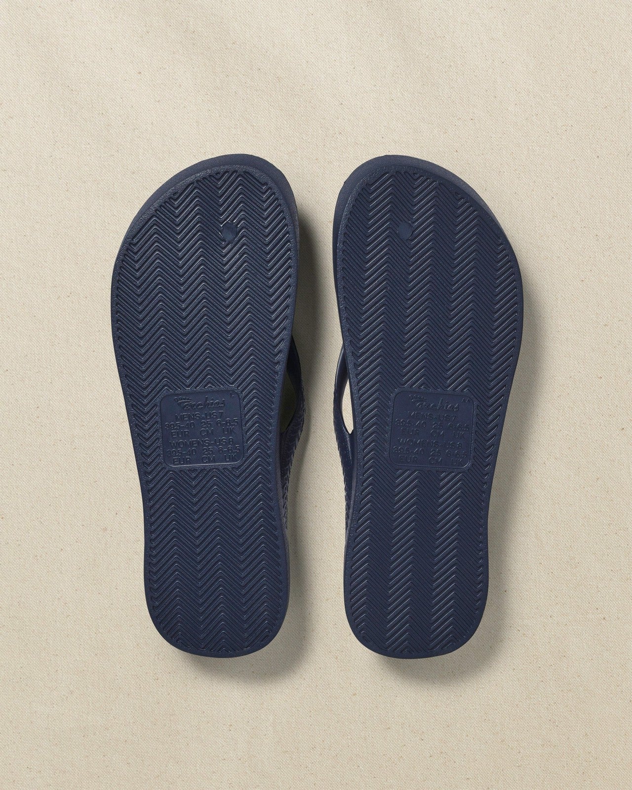 Southern Tide Archies Navy Arch Support Flip Flop For Men|Women|Home