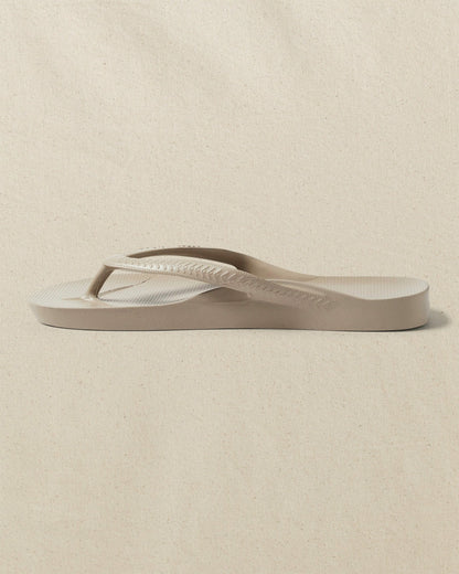 Southern Tide Archies Taupe Arch Support Flip Flop For Men|Women|Home