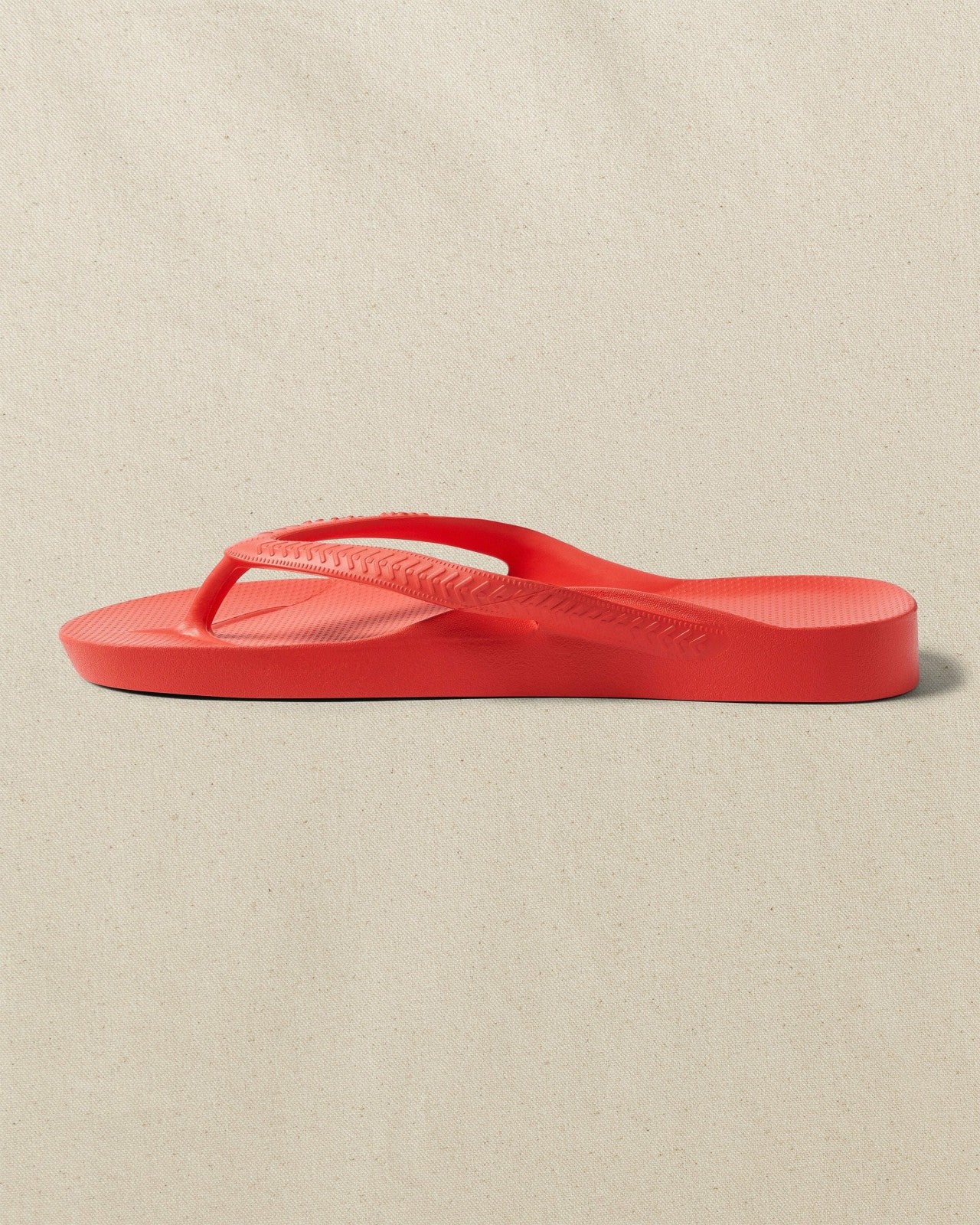Southern Tide Archies Coral Arch Support Flip Flop For Men|Women|Home