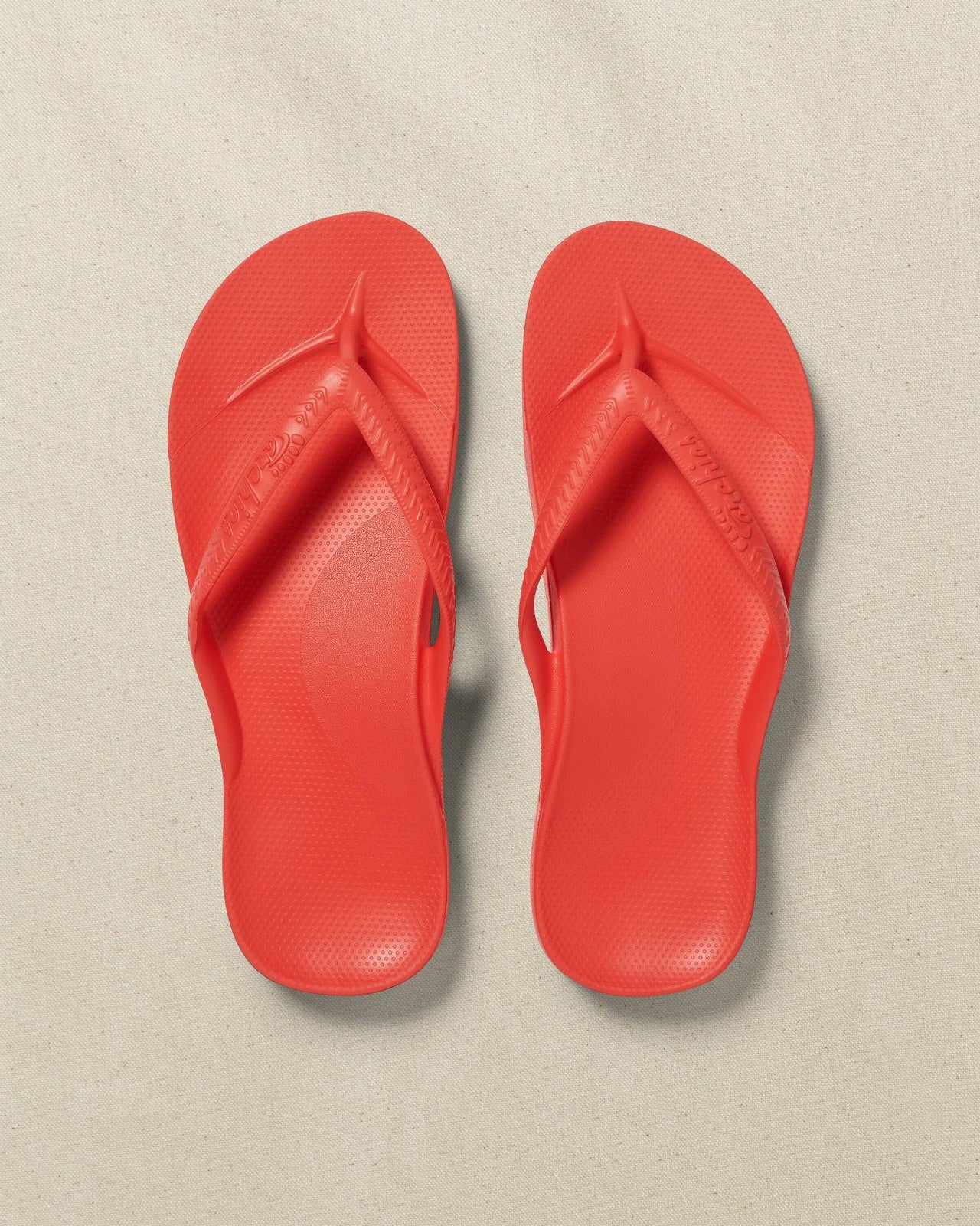 Southern Tide Archies Coral Arch Support Flip Flop For Men|Women|Home