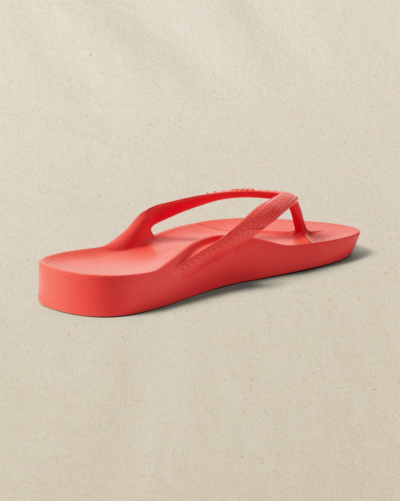 Southern Tide Archies Coral Arch Support Flip Flop For Men|Women|Home