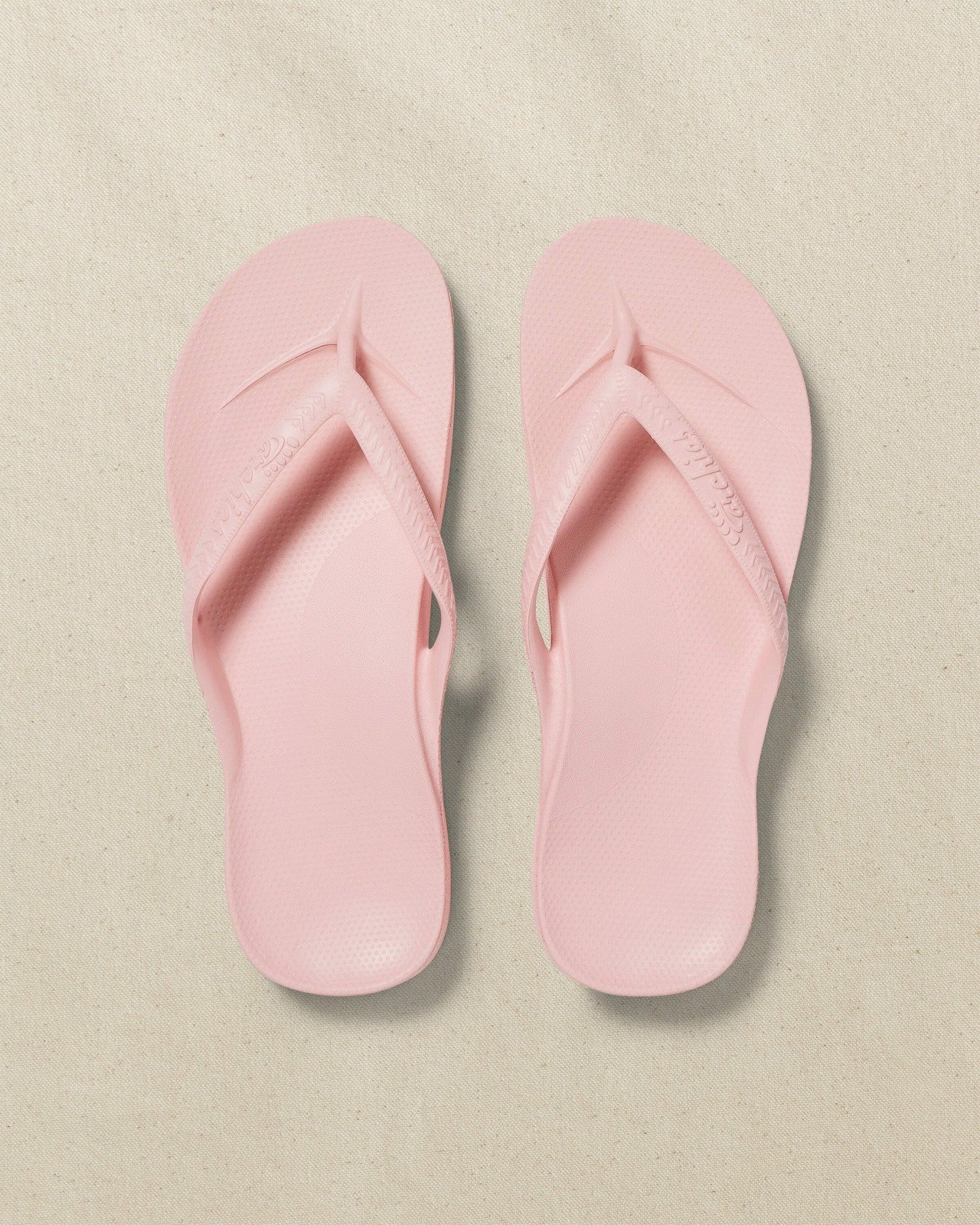 Southern Tide Archies Soft Pink Arch Support Flip Flop For Men|Women|Home
