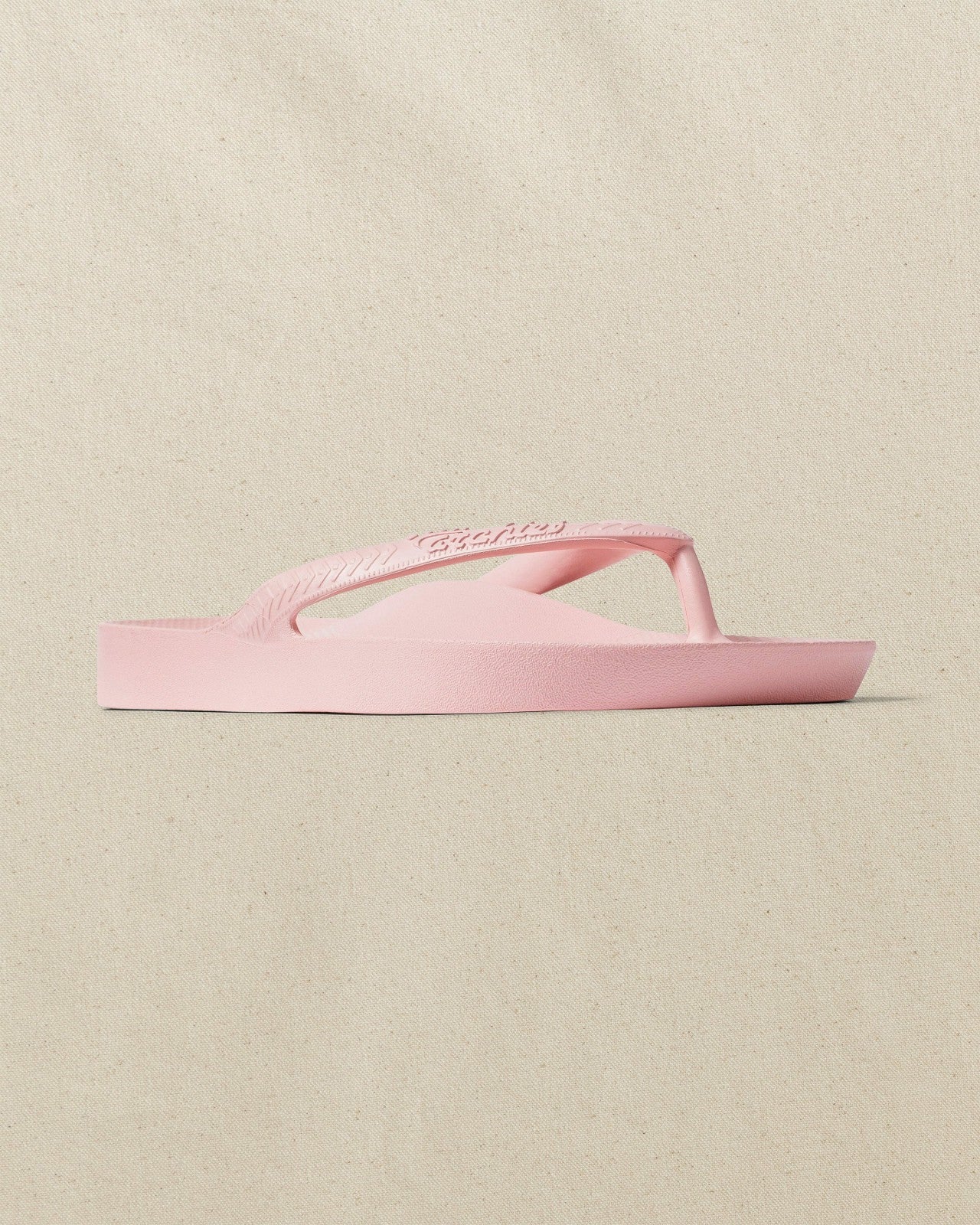 Southern Tide Archies Soft Pink Arch Support Flip Flop For Men|Women|Home