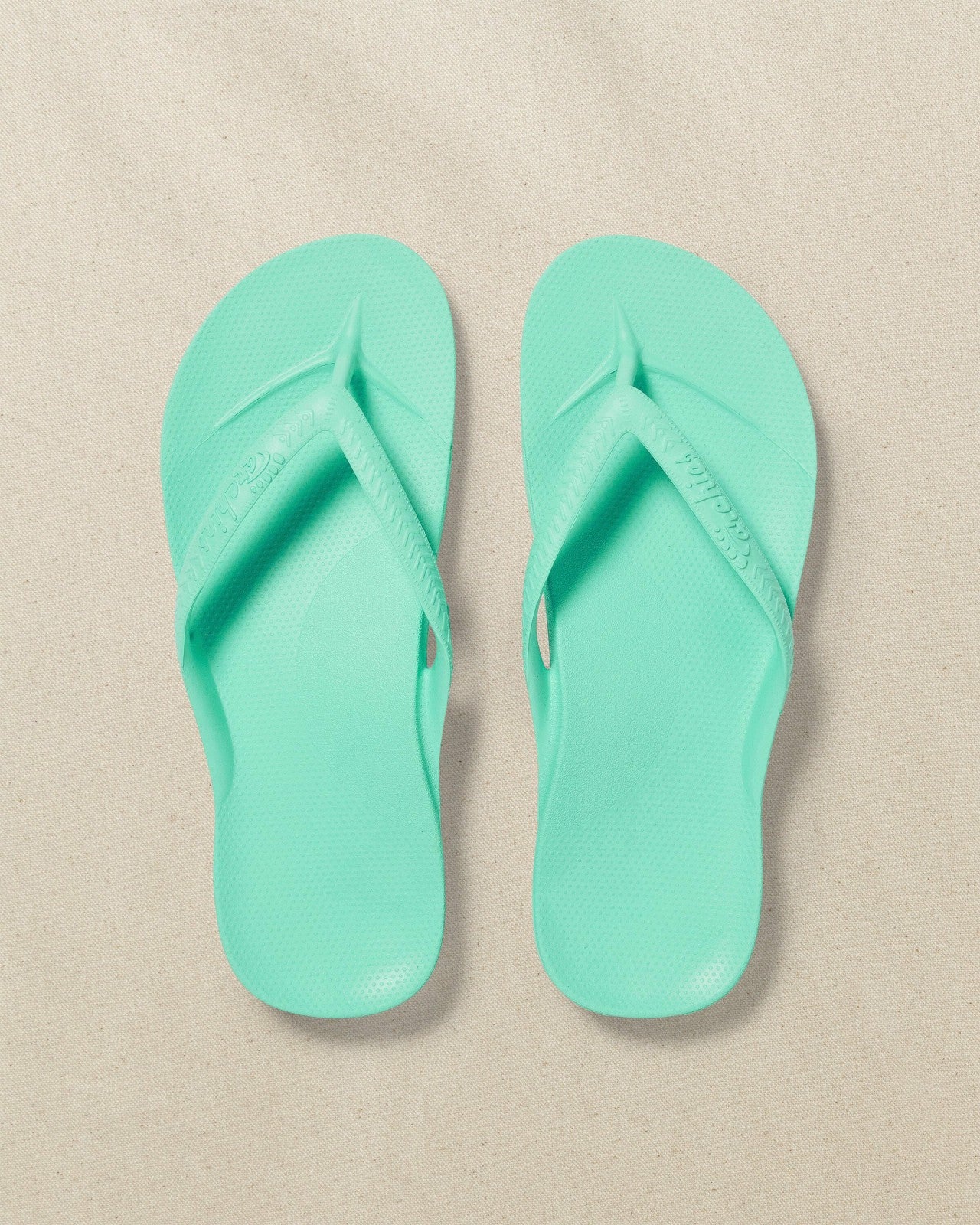 Southern Tide Archies Mint Arch Support Flip Flop For Men|Women|Home