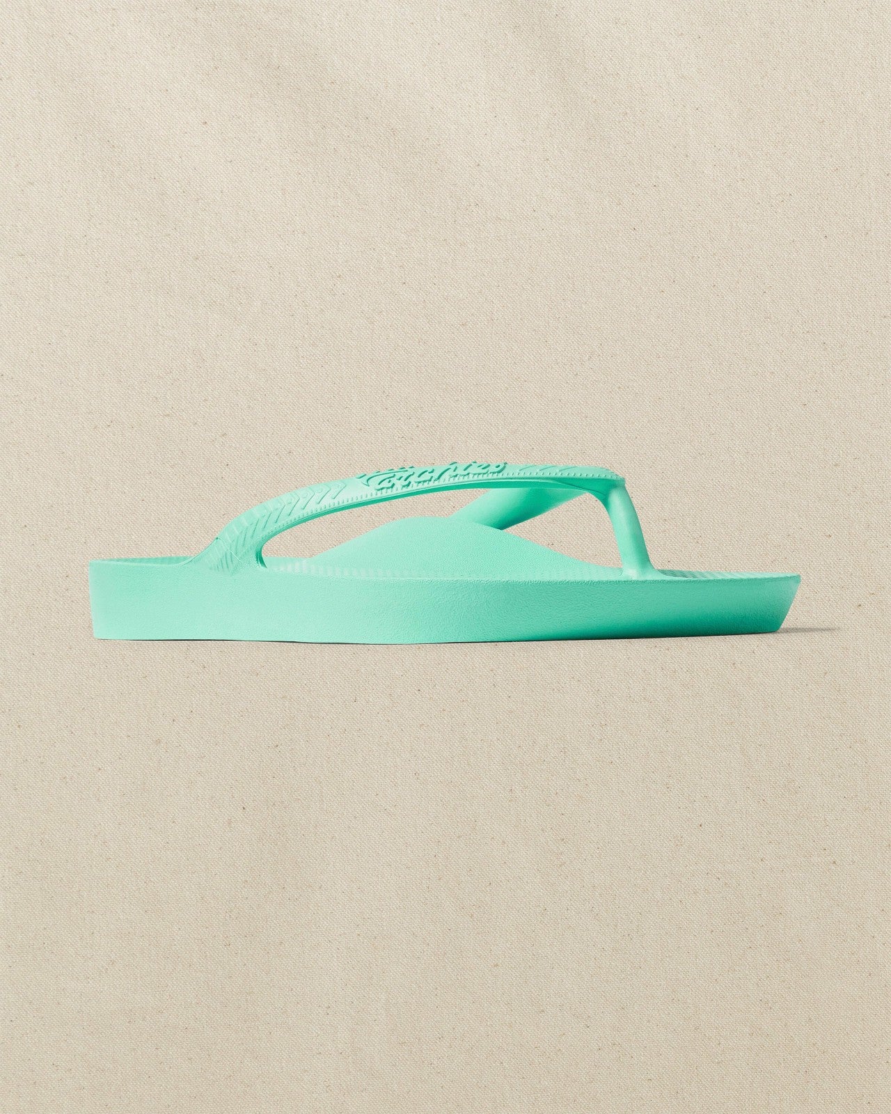 Southern Tide Archies Mint Arch Support Flip Flop For Men|Women|Home