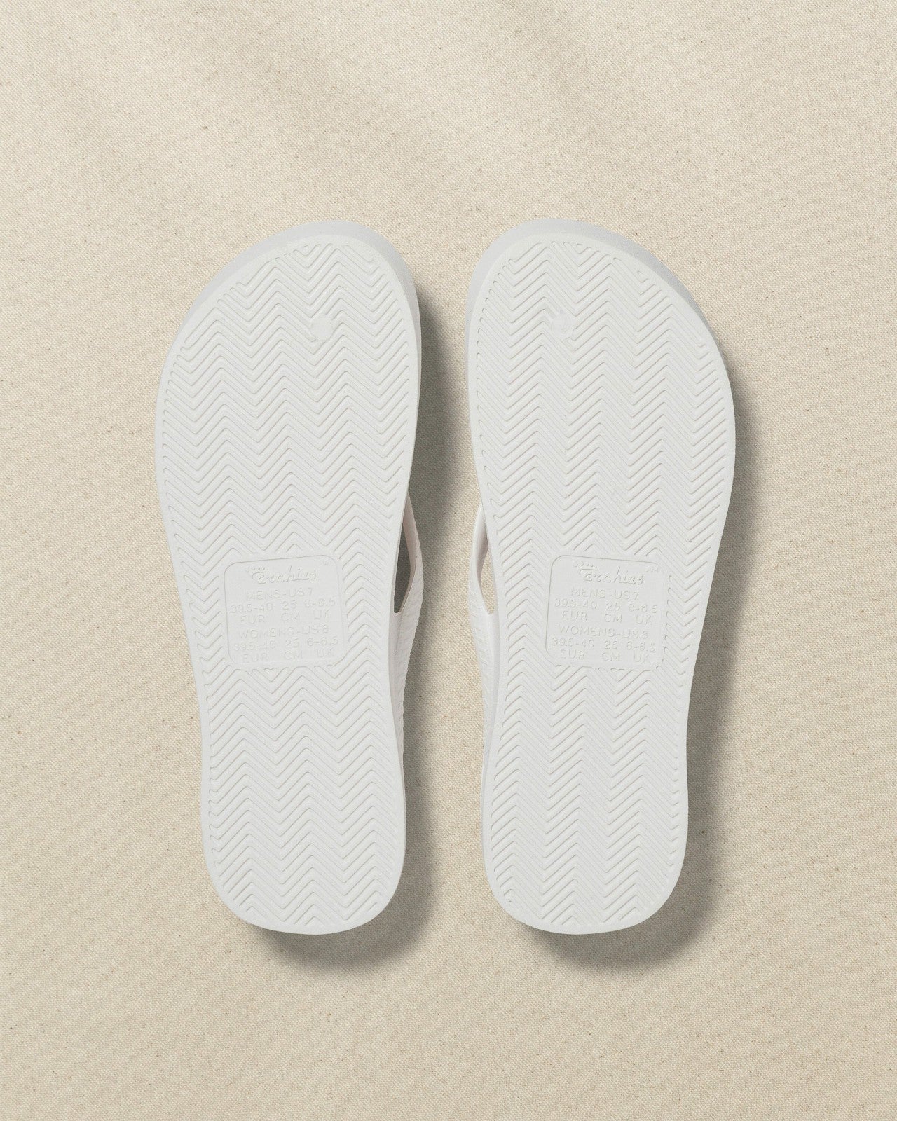 Southern Tide Archies Classic White Arch Support Flip Flop For Men|Women|Home