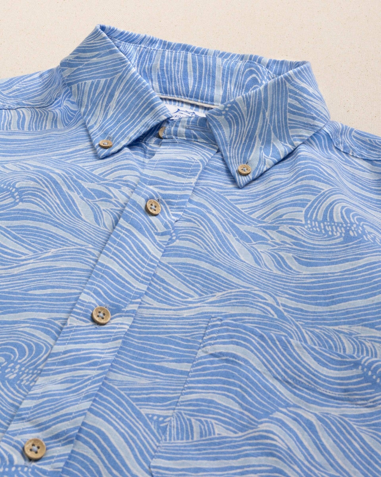 Southern Tide Rolling Waves Short Sleeve Sport Shirt For Men|Sale