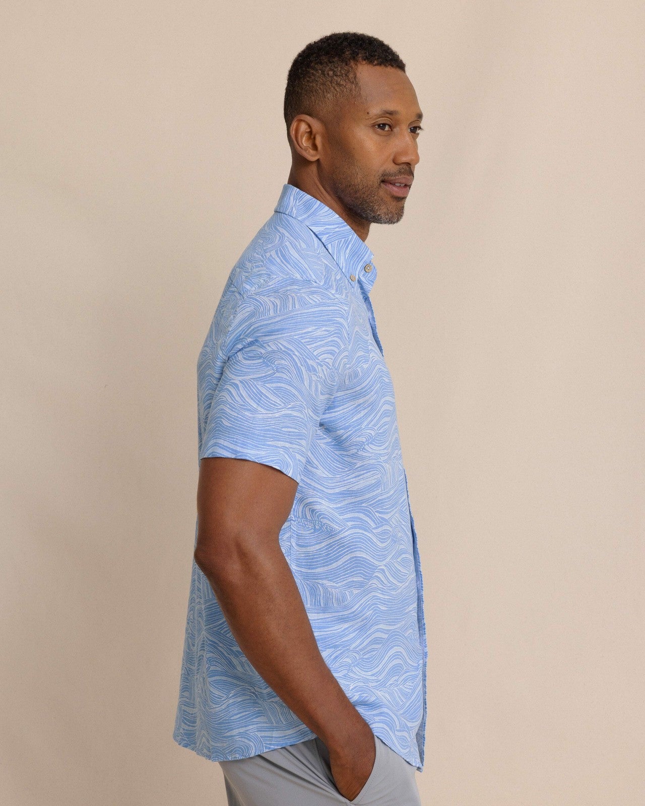 Southern Tide Rolling Waves Short Sleeve Sport Shirt For Men|Sale