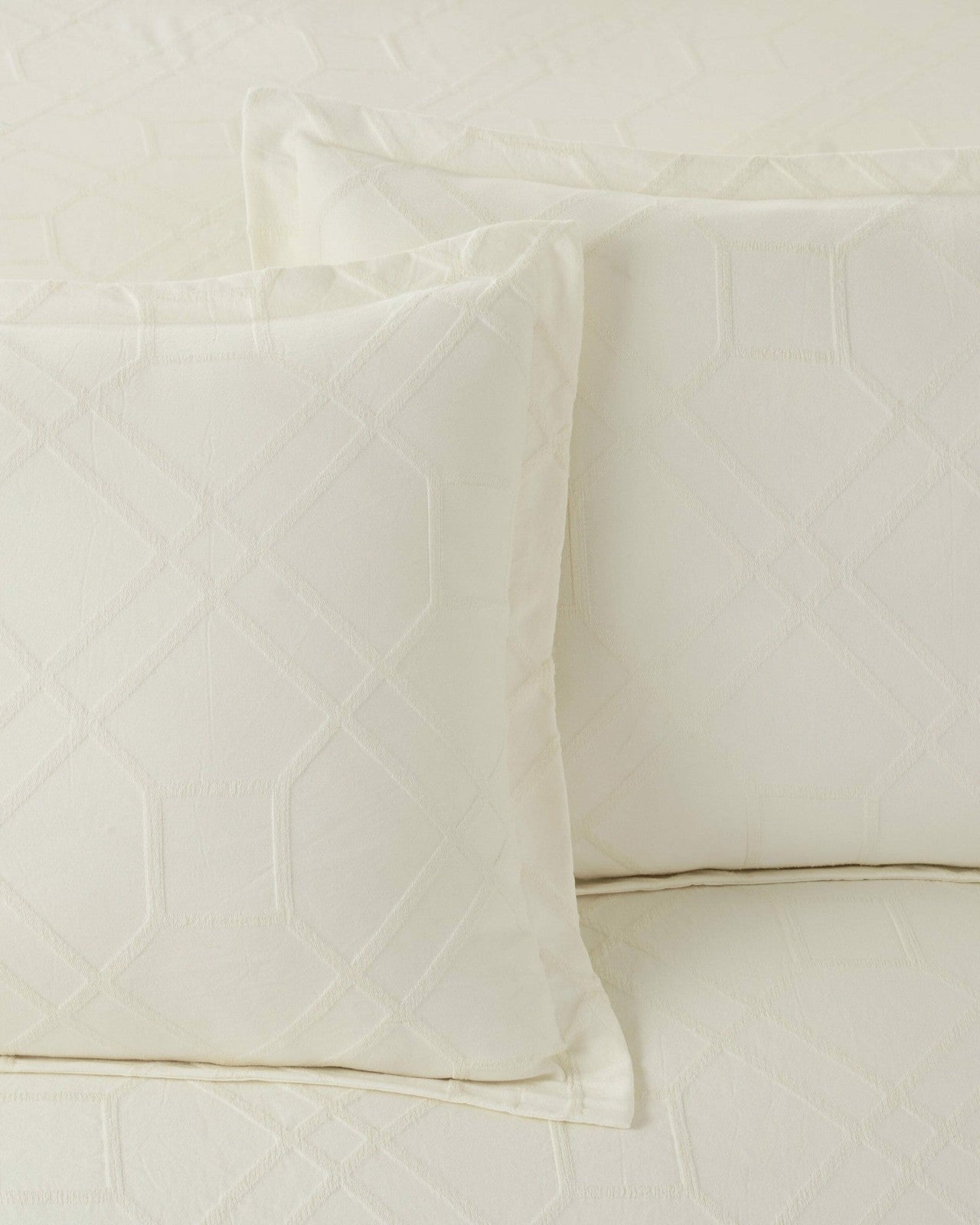Southern Tide Southern Tide Savannah Comforter Set For Home