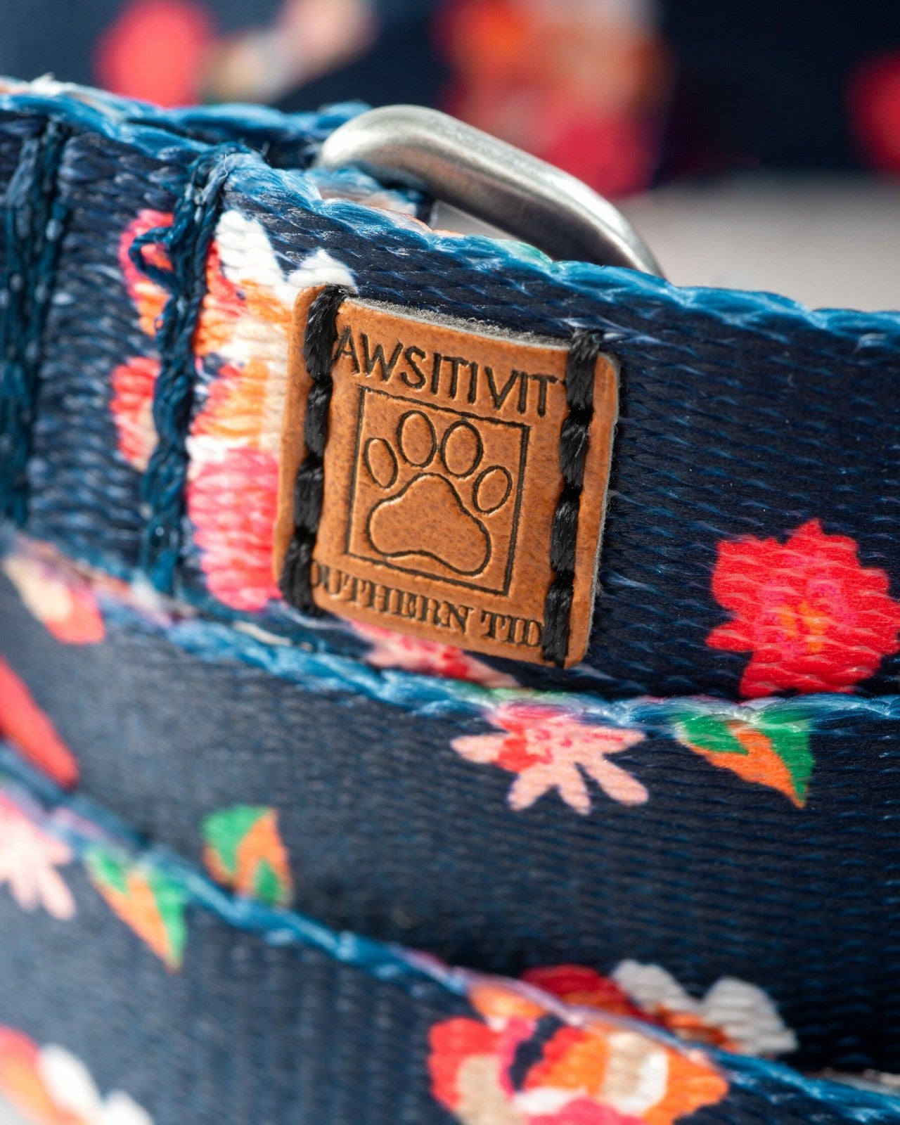 Southern Tide ST x Pawsitivity Garden Splendor Dog Leash For Home