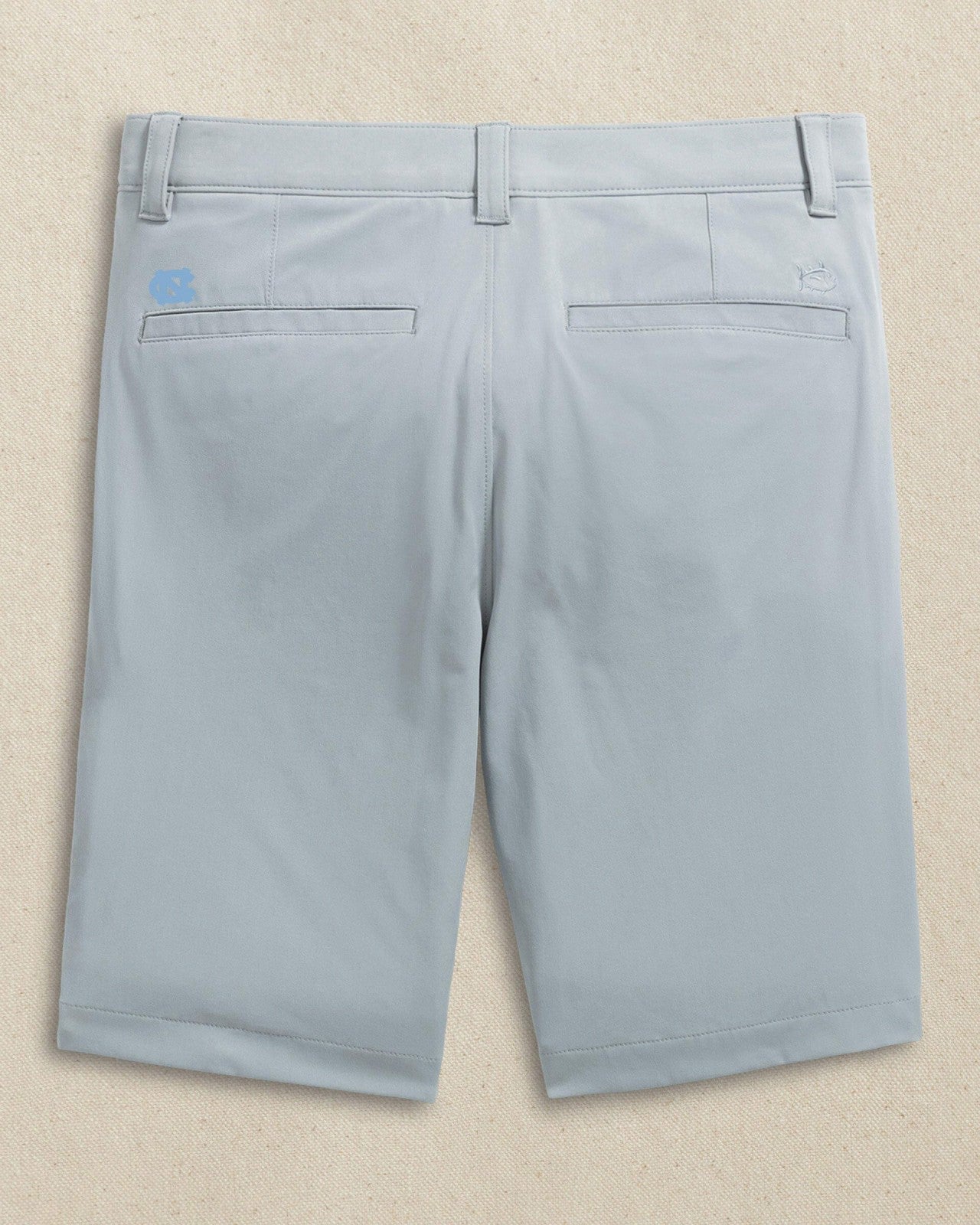 Southern Tide UNC Tar Heels brrr°®-die 8" Performance Short For Collegiate