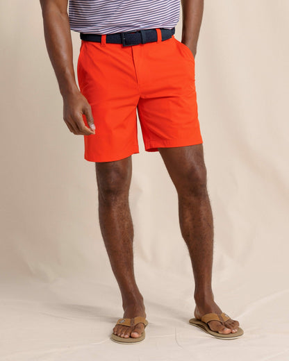 Southern Tide brrr°®-die 8" Performance Short - Poppy Red For Sale