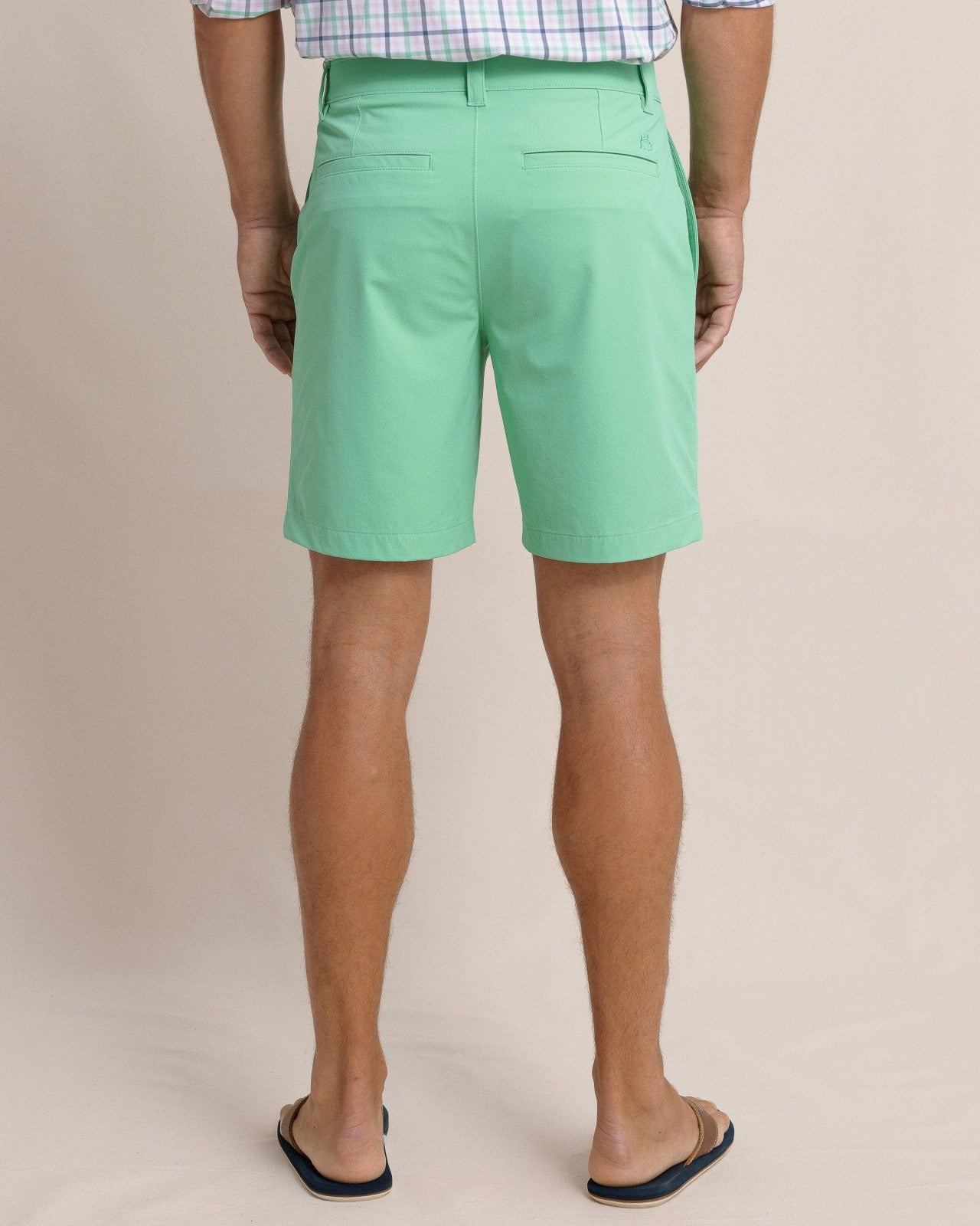 Southern Tide brrr°®-die 8 Inch Performance Golf Short - Green For Sale