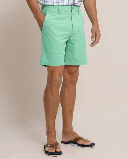 Southern Tide brrr°®-die 8 Inch Performance Golf Short - Green For Sale