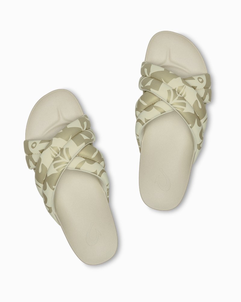 Tommy Bahama | OluKai® Hila Sandals / Bubbly