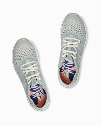 Tommy Bahama | OluKai® Huia Sneakers / Pale Grey
