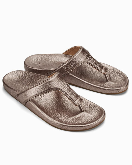 Tommy Bahama | Olukai® Kipe'a Lipi Sandals / Bubbly