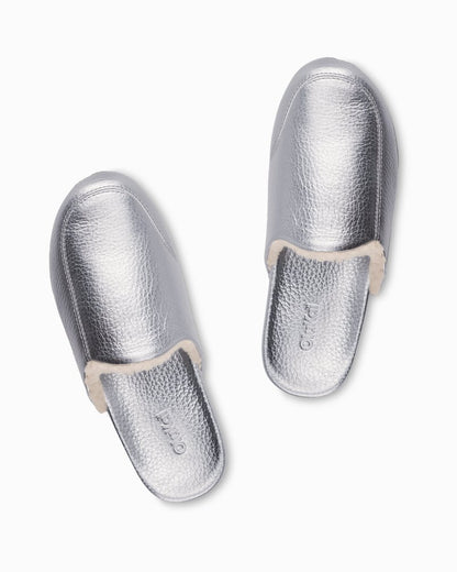 Tommy Bahama | OluKai® Kōnea Slippers / Silver