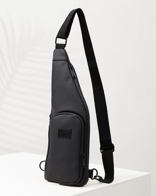 Tommy Bahama | Hudson Black Sling Bag / Black