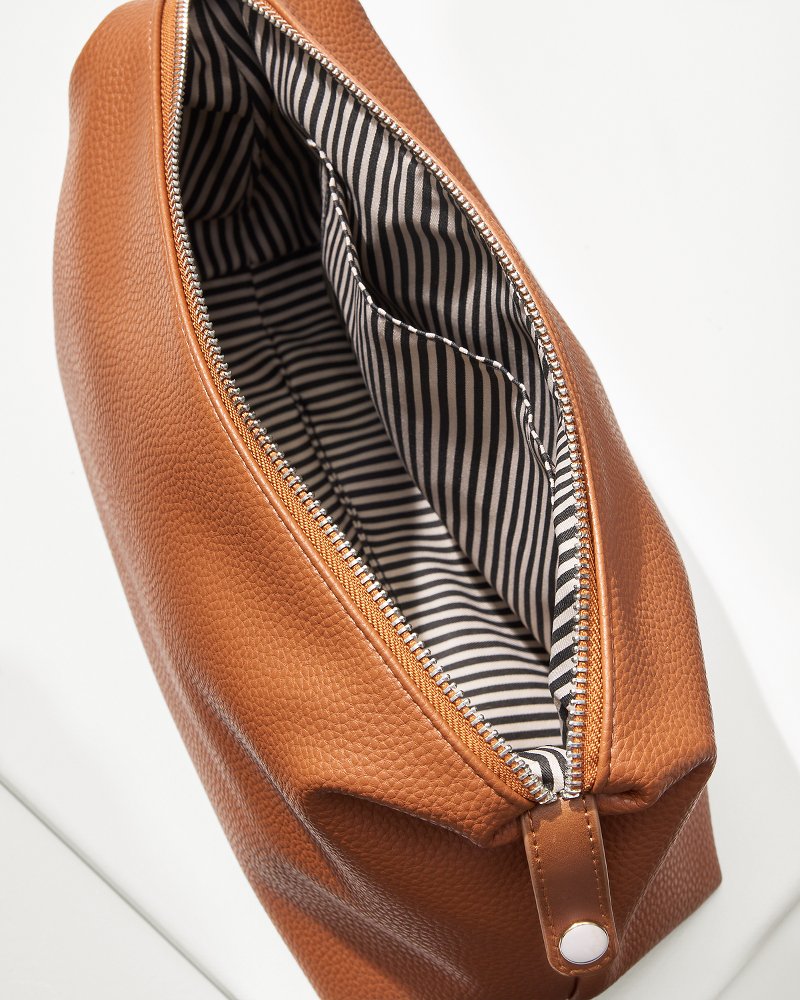 Tommy Bahama | Croft Dopp Kit / Brown