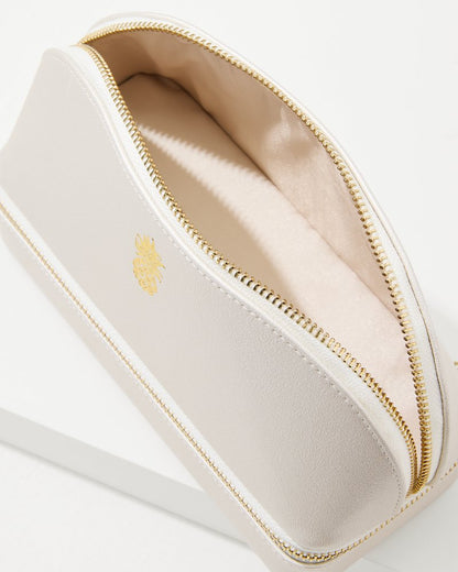Tommy Bahama | Abby Pearl Pineapple Travel Organizer / Pearl