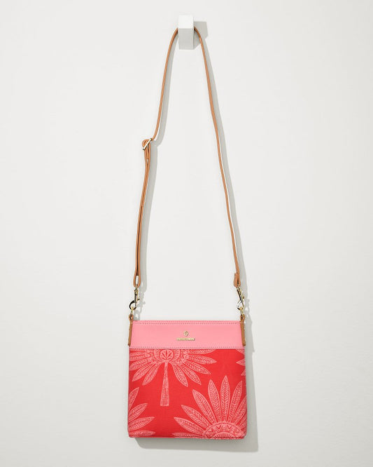 Tommy Bahama | Palmetto Frond Hipster Crossbody Bag / Palmetto Frond