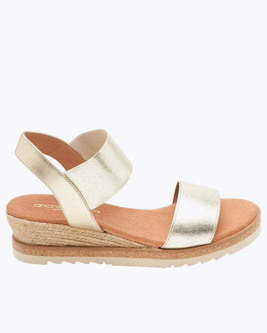 Tommy Bahama | André Assous Neveah Wedge Sandals / Platinum