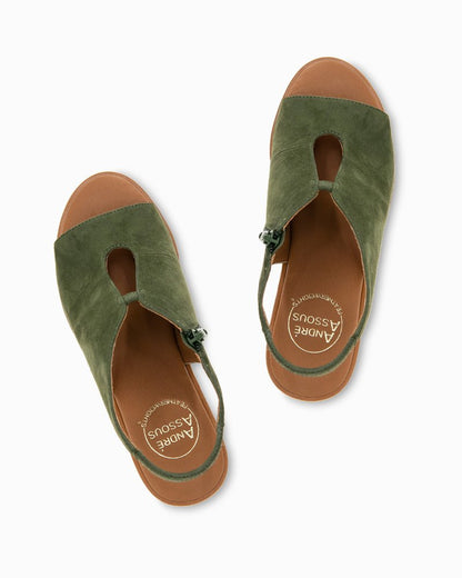 Tommy Bahama | André Assous Belinda Suede Featherweights™ Wedges / Forest Green